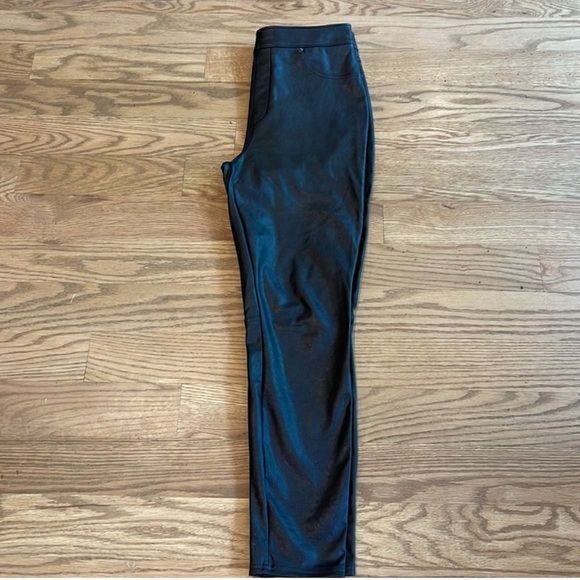 Spanx Leather-Like Ankle Skinny Pant Size Medium EUC - Picture 5 of 7